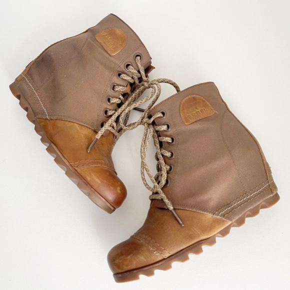 💕EUC Sorel Brand Premium Moto PDX Leather Lace Up Wedge Ankle Boots, Came, 10 - Picture 2 of 16